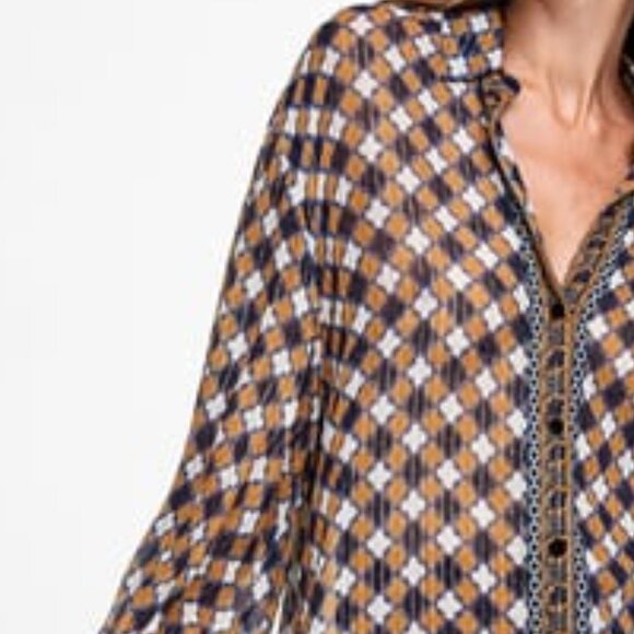 NWT  ZARA METALLIC THREAD PRINTED SHIRT SZ M - Picture 3 of 3